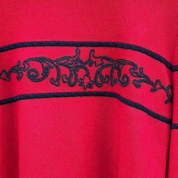 St. John Collection by Maria Gray Red Knit Sweater w/Black Beading. Small. EUC! - Picture 2 of 5